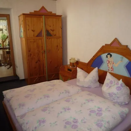 Vierseitenhof Linke * Annaberg-Buchholz